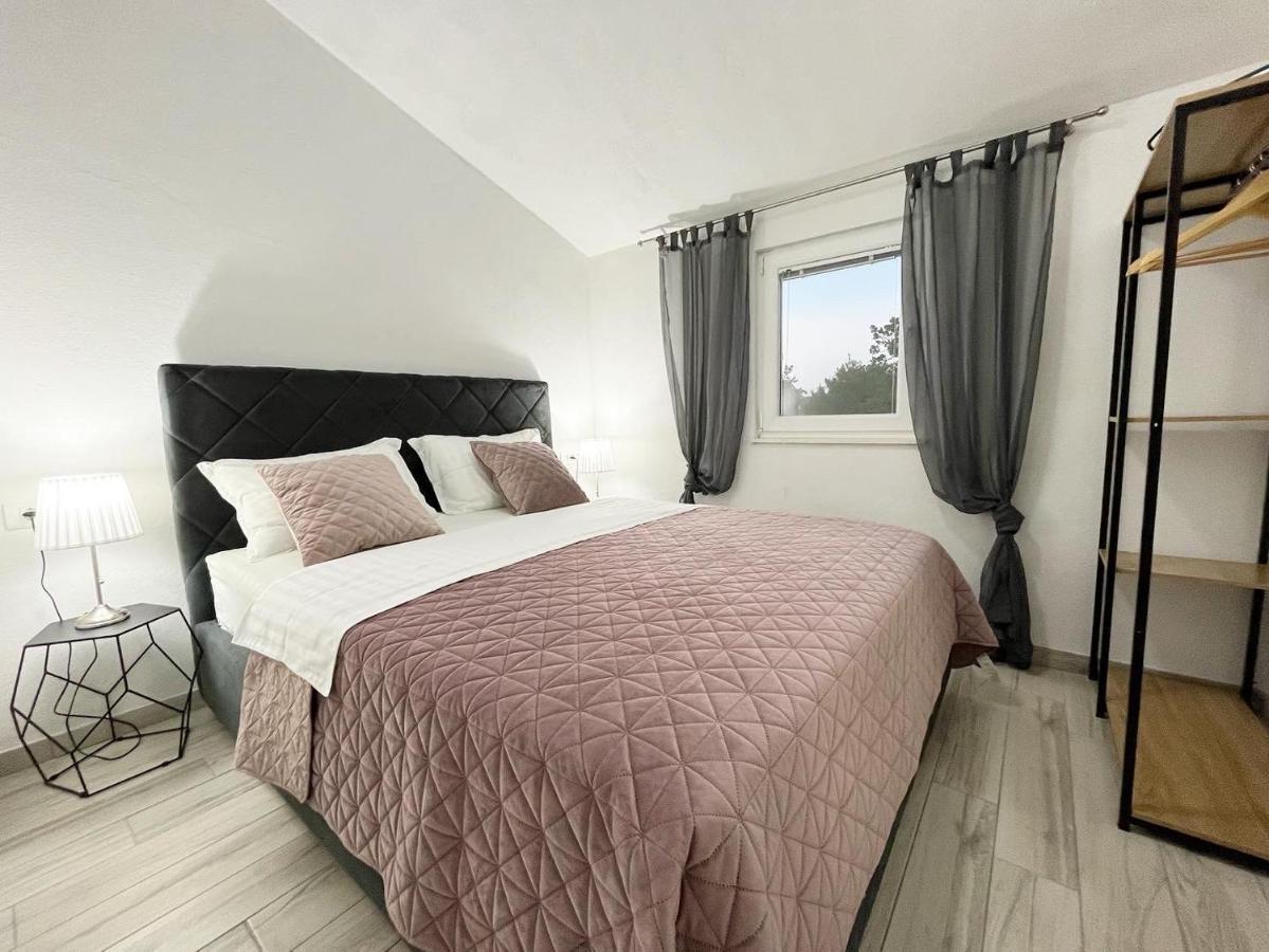 Apartments Fortuna ビオグラード・ナ・モル エクステリア 写真