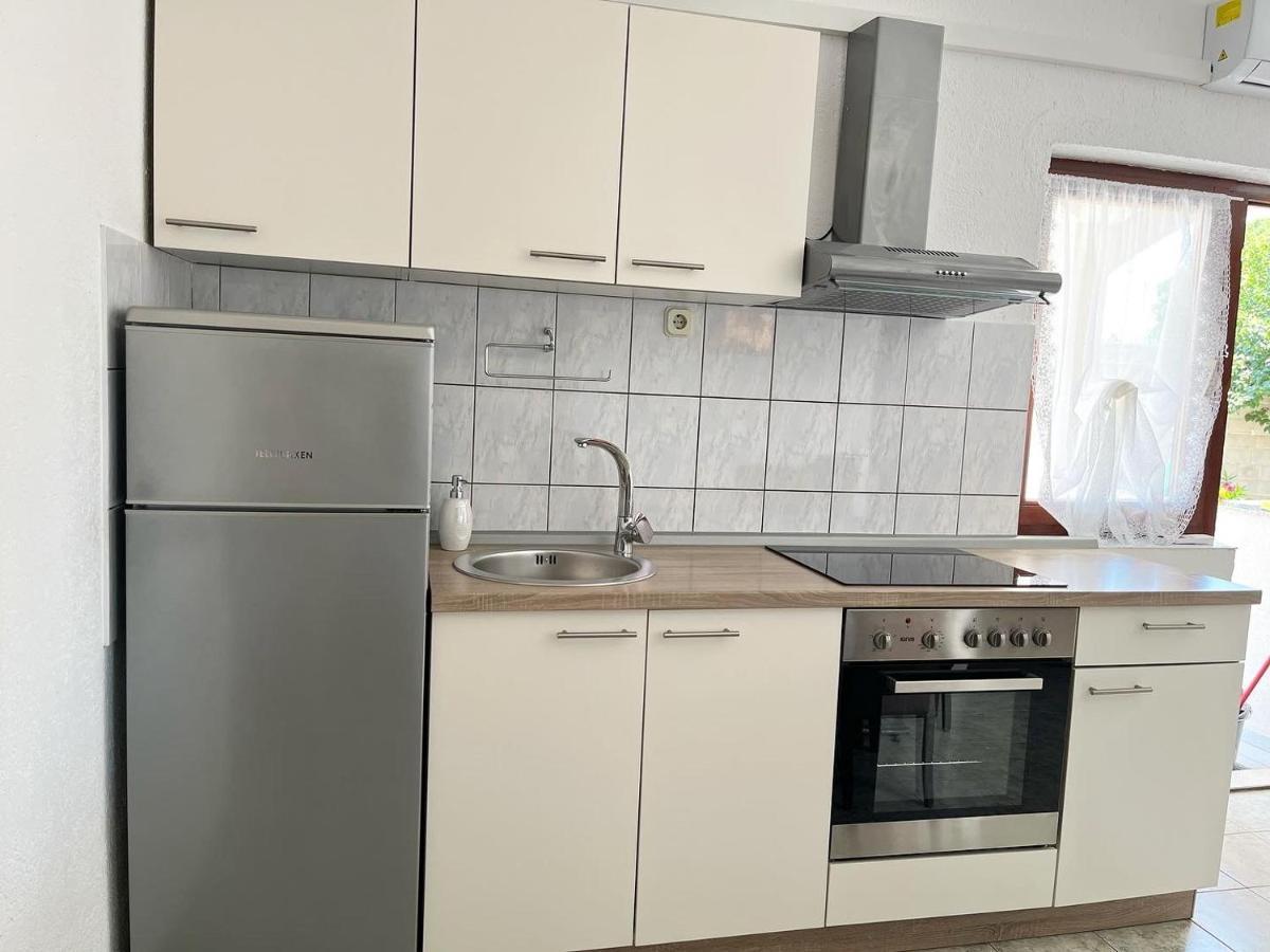 Apartments Fortuna ビオグラード・ナ・モル エクステリア 写真