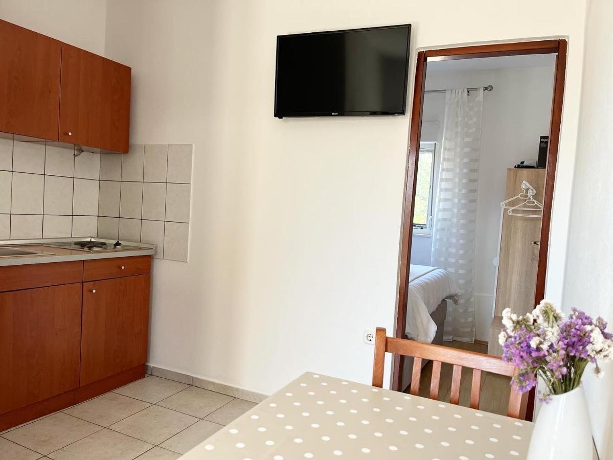 Apartments Fortuna ビオグラード・ナ・モル エクステリア 写真
